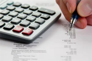 Analyzing Finances With Alert1 Analyzing Finances With Alert1