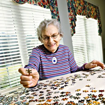 PERS is the Ideal Safety Companion for Single Seniors PERS is the Ideal Safety Companion for Single Seniors