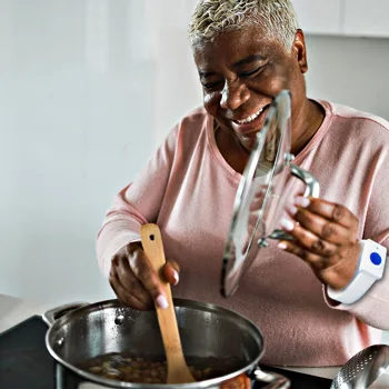 Cooking Single: Quick and Healthy Meals for One Cooking Single: Quick and Healthy Meals for One
