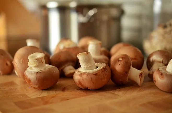 Cremini mushrooms Cremini mushrooms