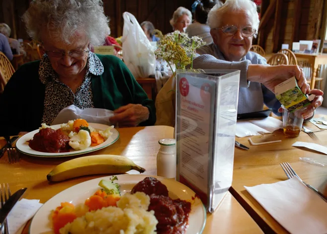 Grandmas at breakfast Grandmas at breakfast