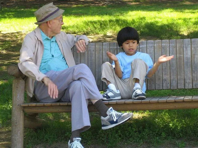 grandpa grandchild park bench grandpa grandchild park bench
