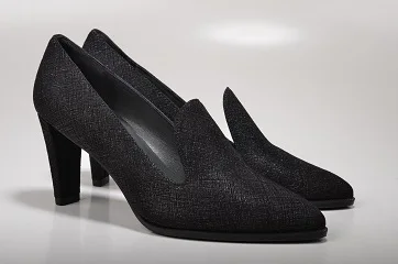 Shoes Shoes
