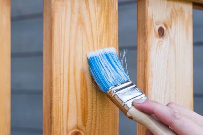 varnishing fence varnishing fence