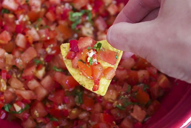 Chip and salsa Chip and salsa